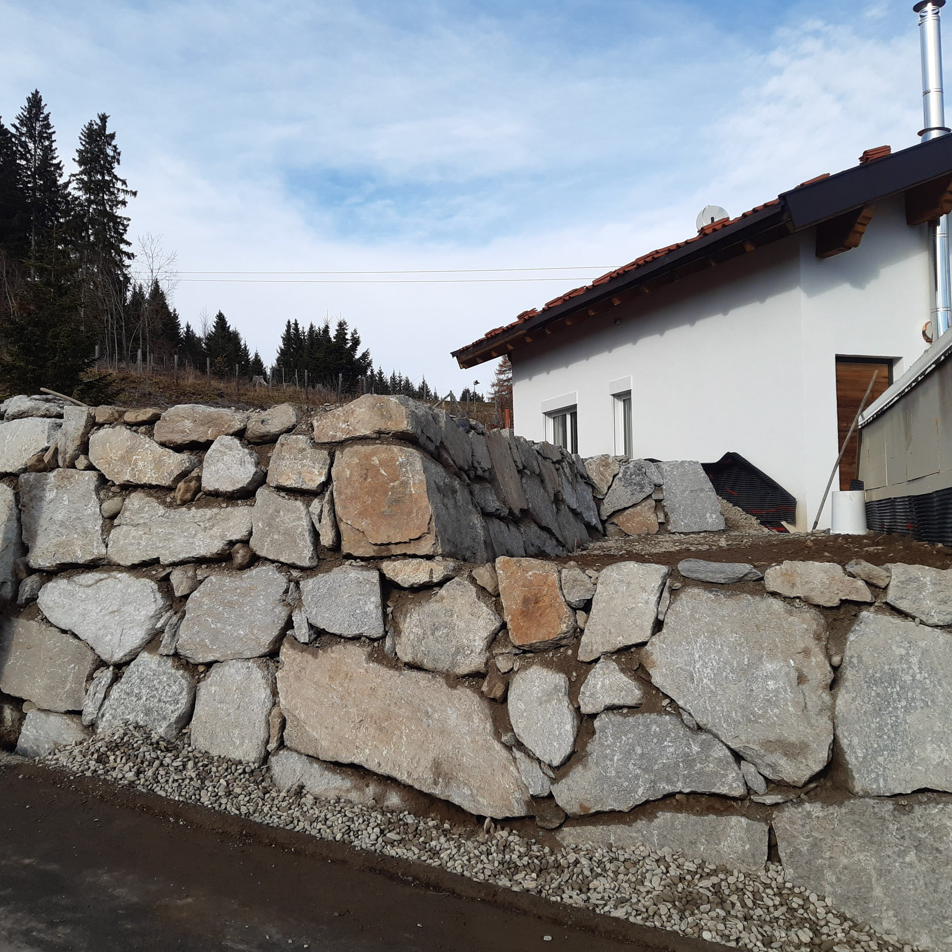 Steinschlichtung eines Privathauses