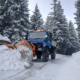 Unimog 1000 mit Schneepflug im Winterdienst
