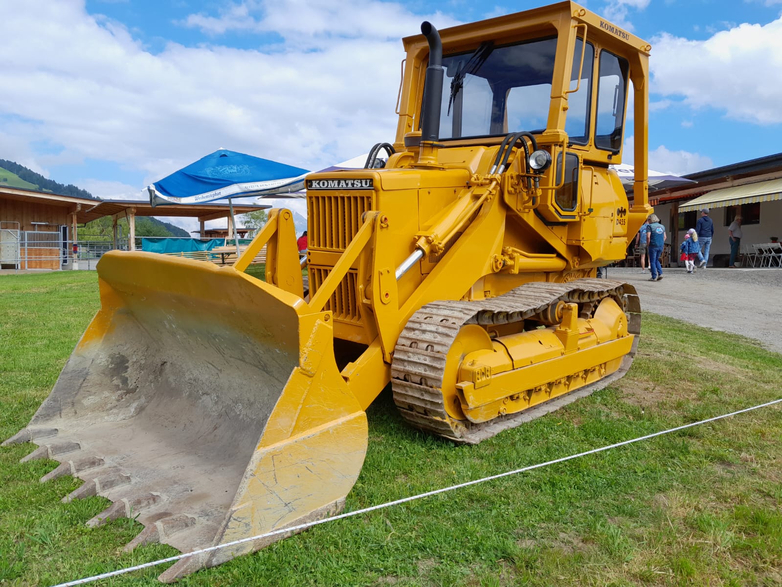 Komatsu D45S Laderaupe